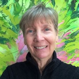 Meet your Posher, Cassandra